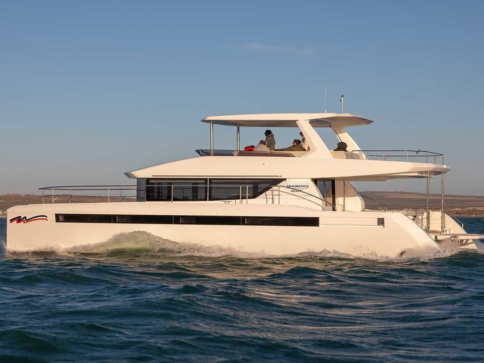 Moorings 464PC Exclusive Plus – Leopard Catamarans