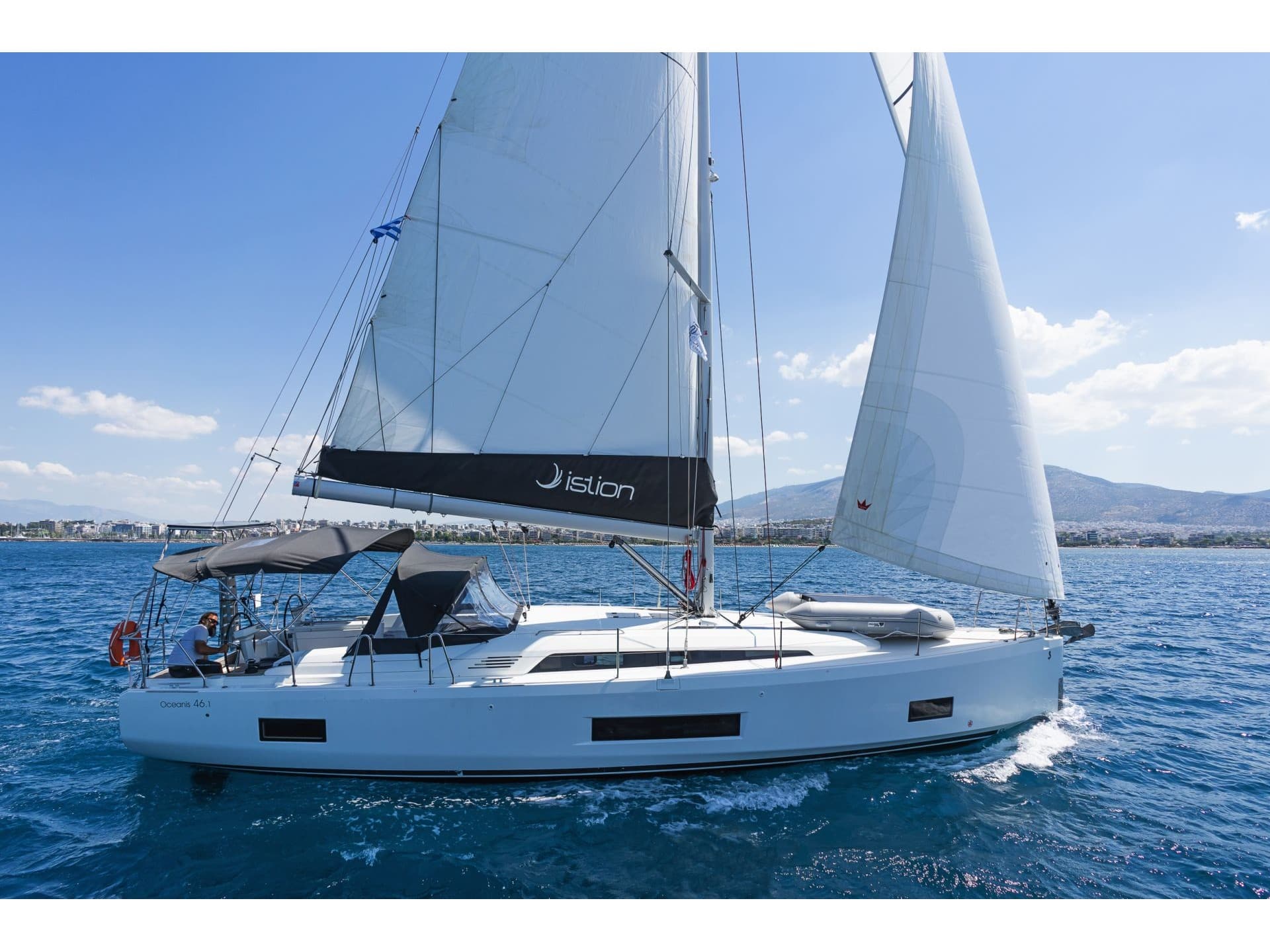 Rebekka Blue – Beneteau