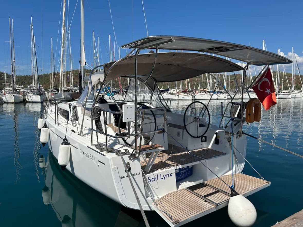 Sail Lynx