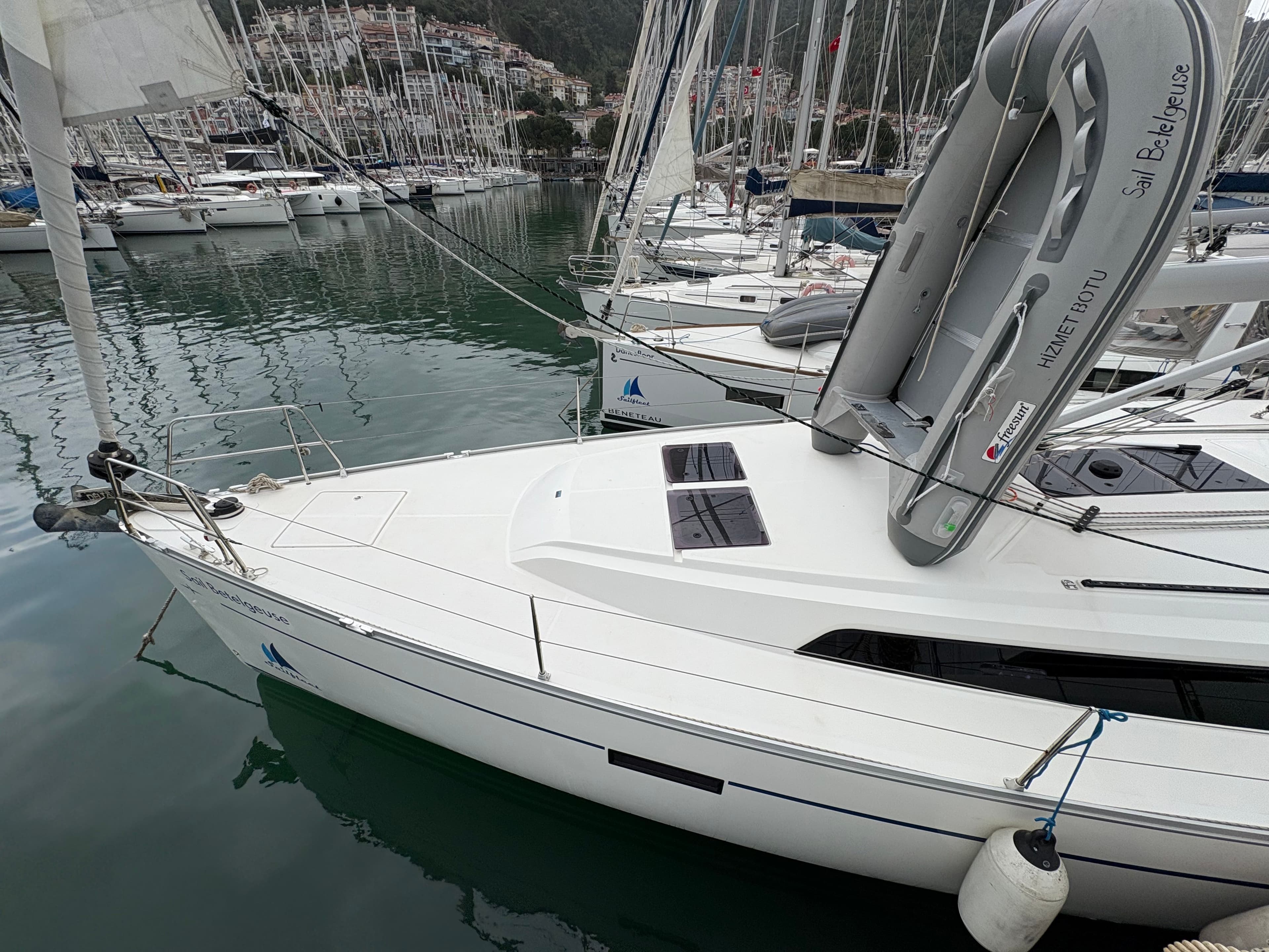 Sail Betelgeuse