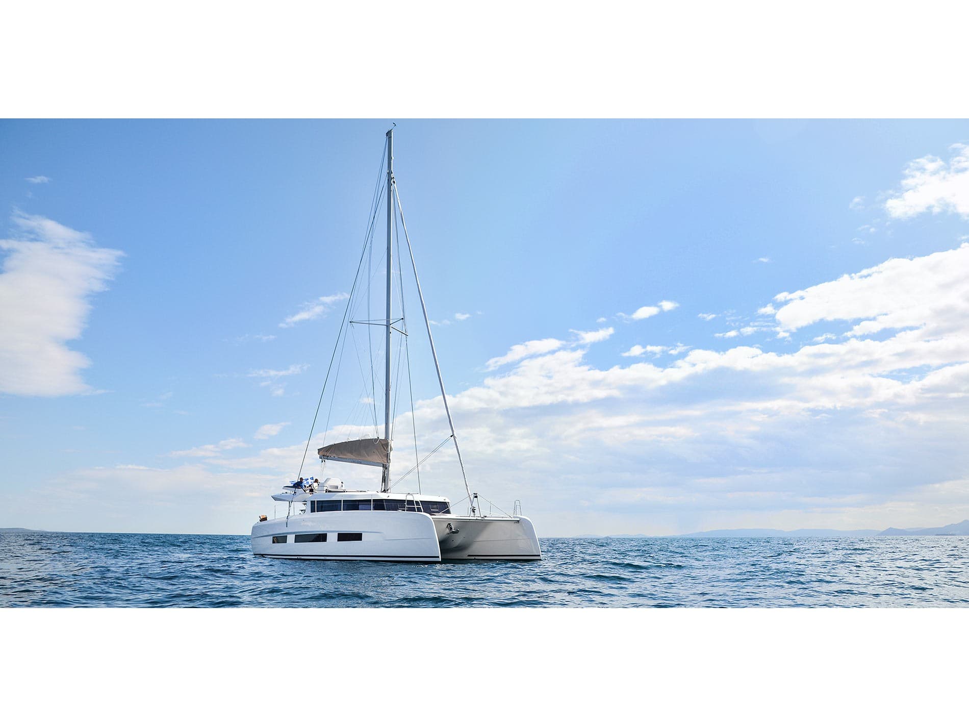 Hawaii 5-0 - Skippered – Dufour Yachts