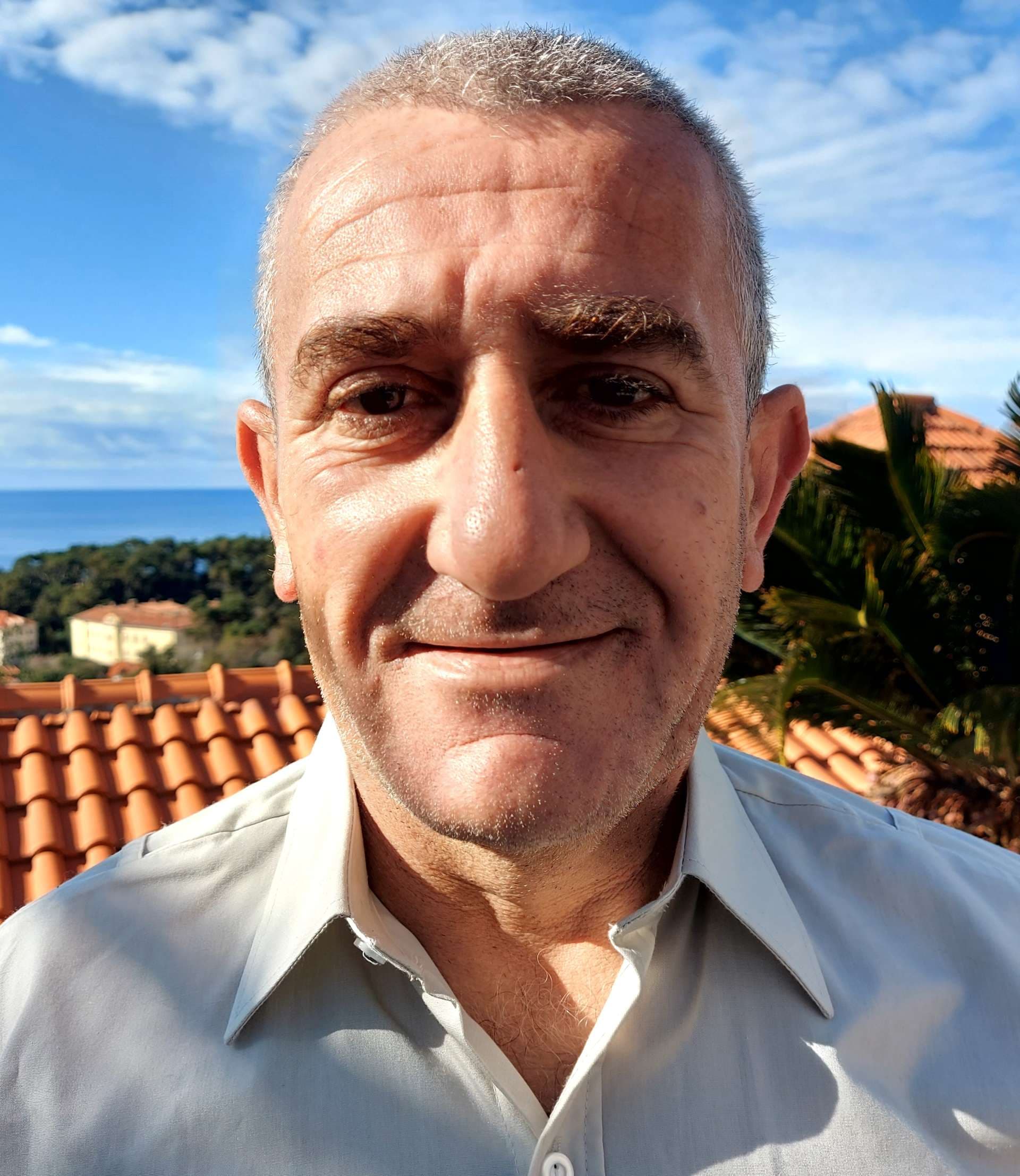 Dean Rezić